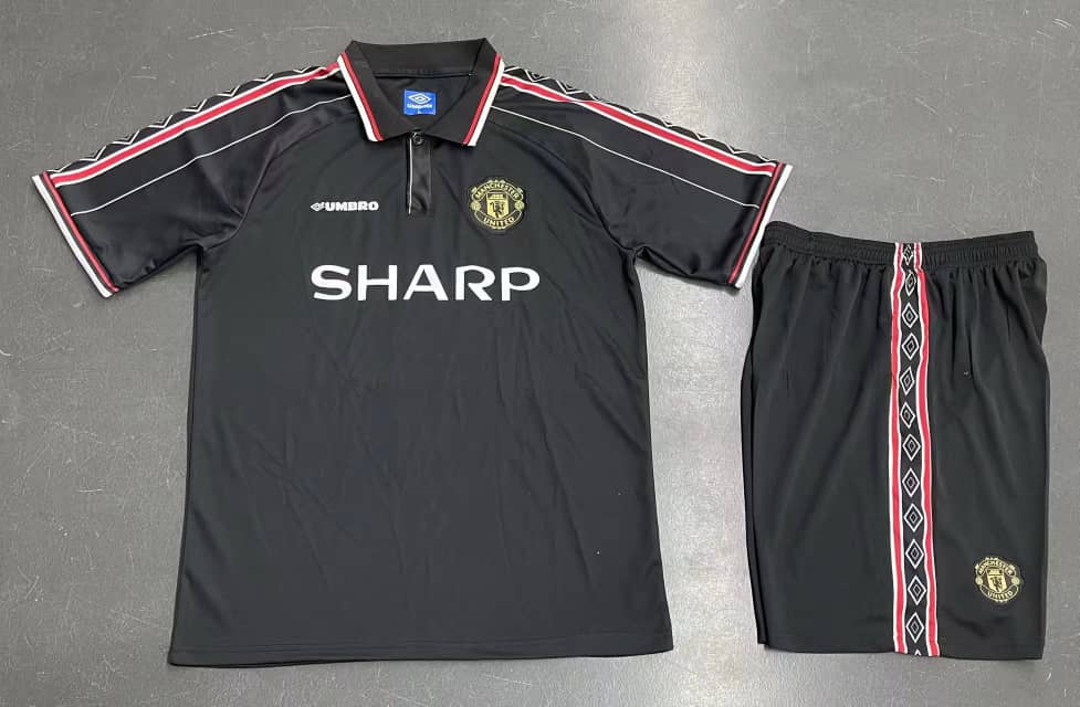 Manchester United 1998-99 Away Kit