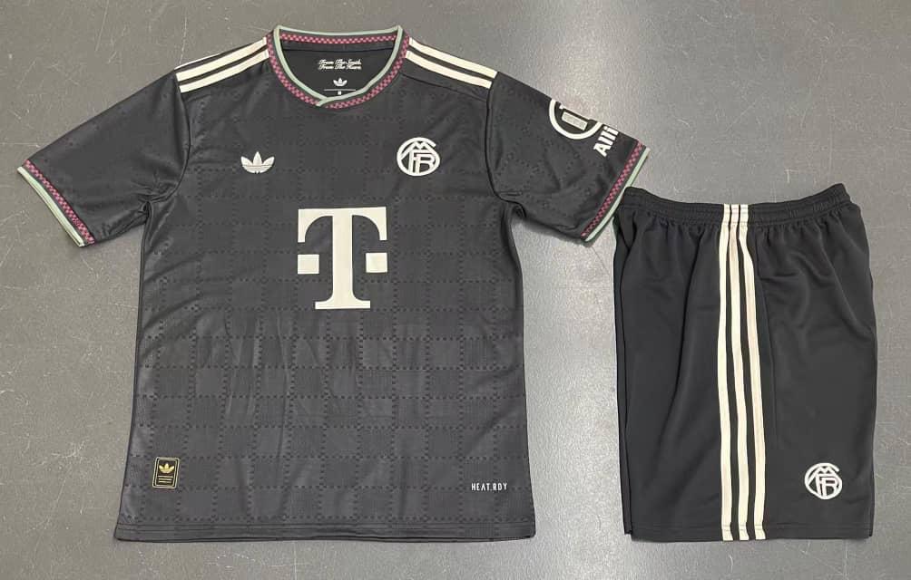 FC Bayern 2025-26 Third Kit