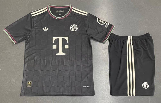 FC Bayern 2025-26 Third Kit