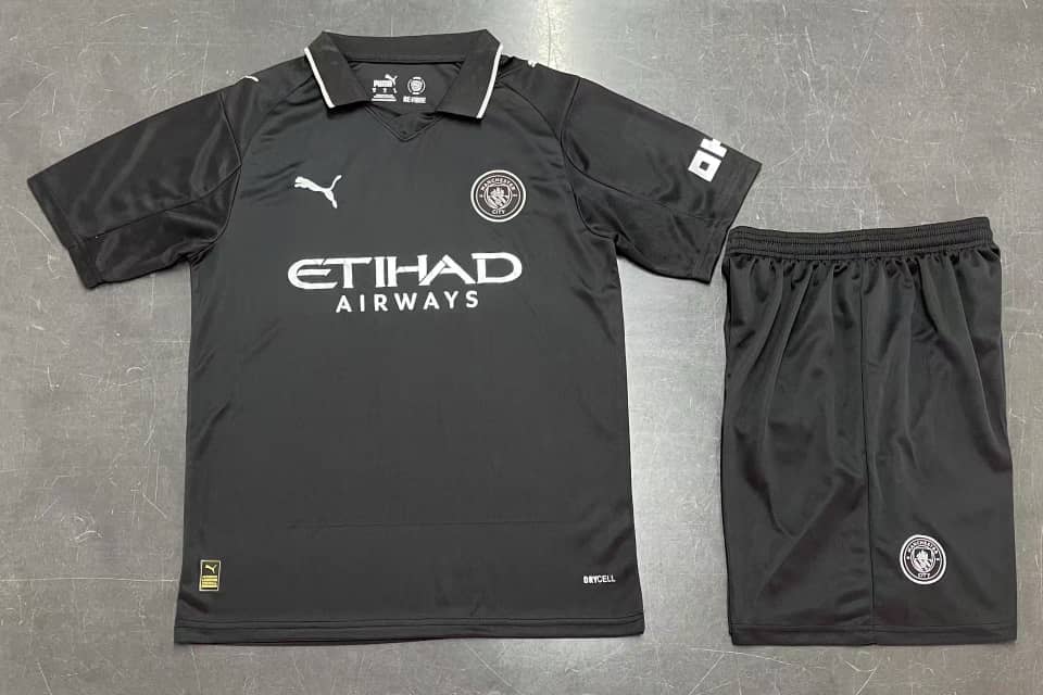 Manchester City 2025-26 Away Kit